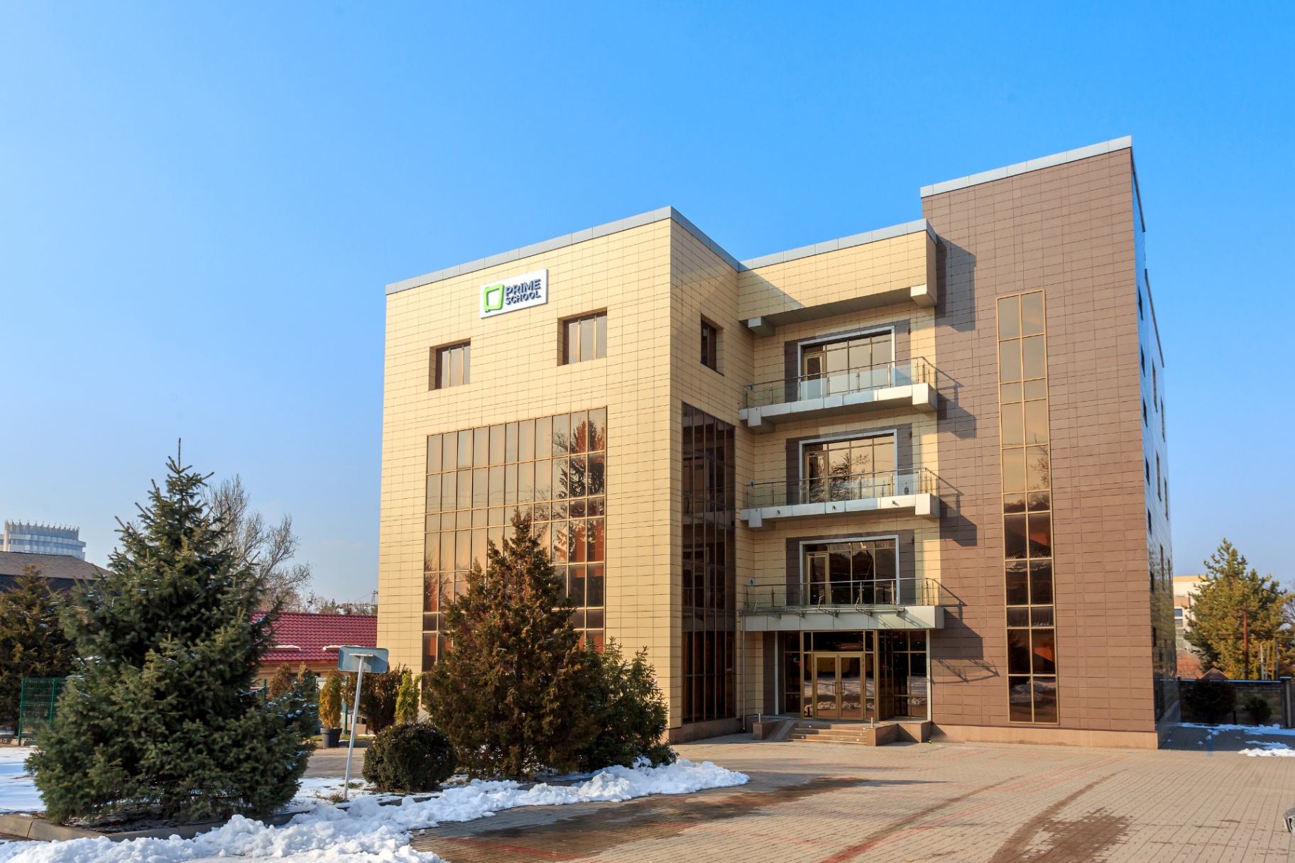 Здание Prime School